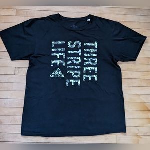 Adidas the Go-to tee, size large, in black